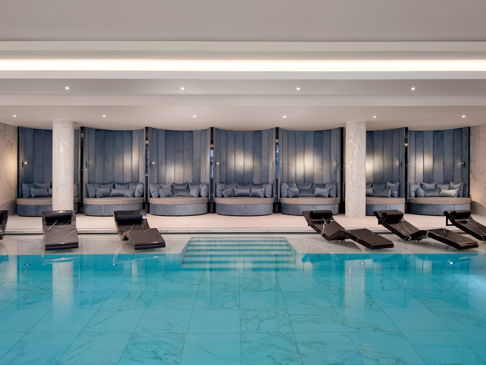 Fairmont Windsor Park - pool